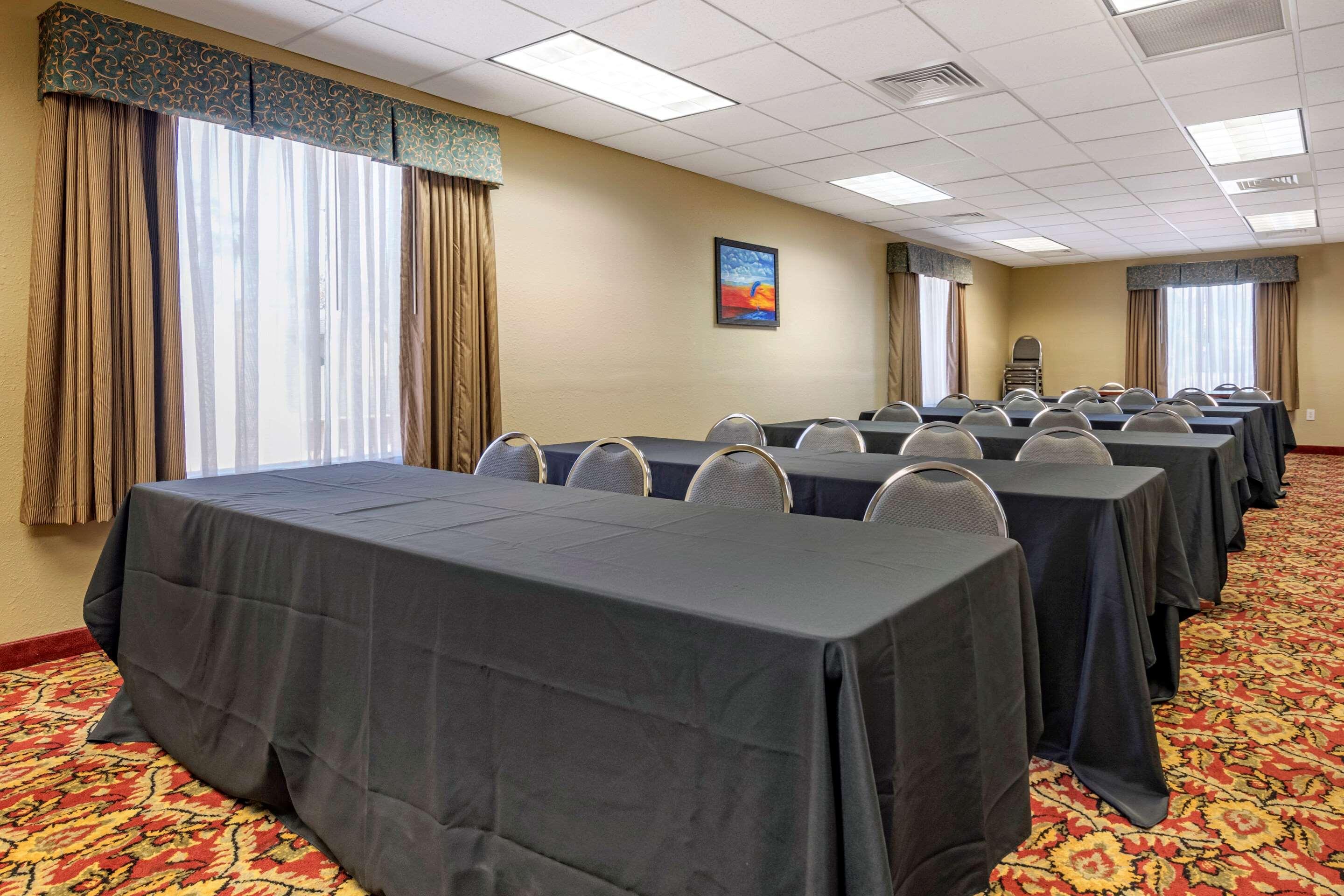 Quality Inn Zephyrhills-Dade City מראה חיצוני תמונה